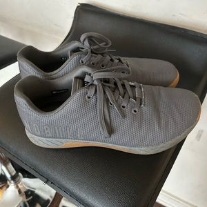 Gray Men’s No Bull Trainers Size 9.5 Worn Once